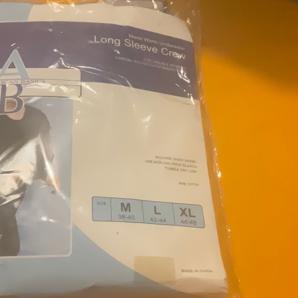 American Basics Gray Mens Long Sleeve Crew Size L, NIP - Picture 2 of 5